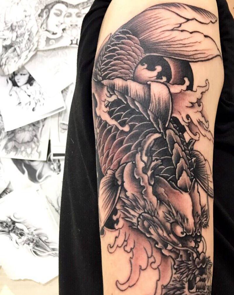 鳌鱼纹身图片_手臂新传统纹身图案