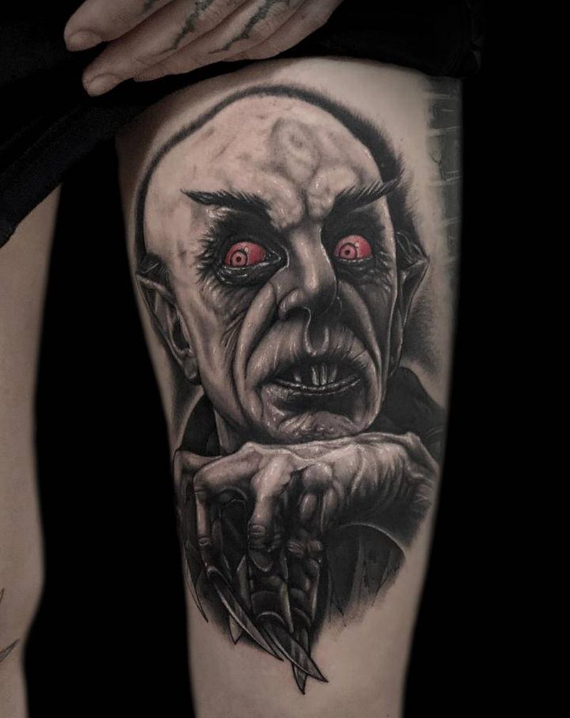 T-one纹身图片_腿部欧美写实纹身图案