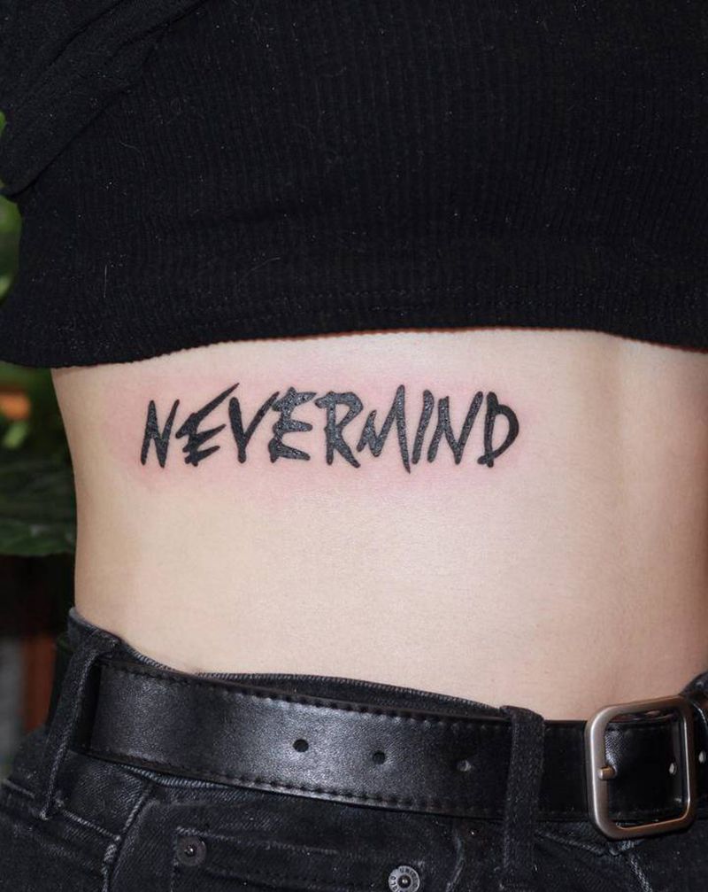 Nevermind纹身图片_腰部纹身图案