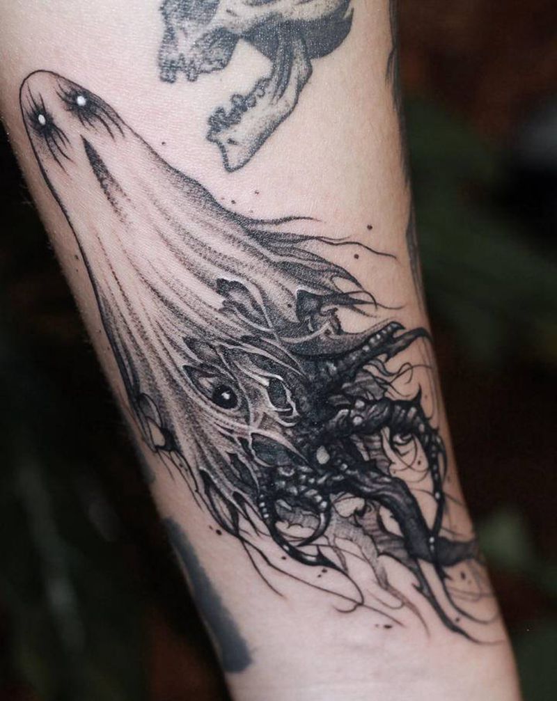 奶凶奶凶的纹身图片_手臂点刺纹身图案