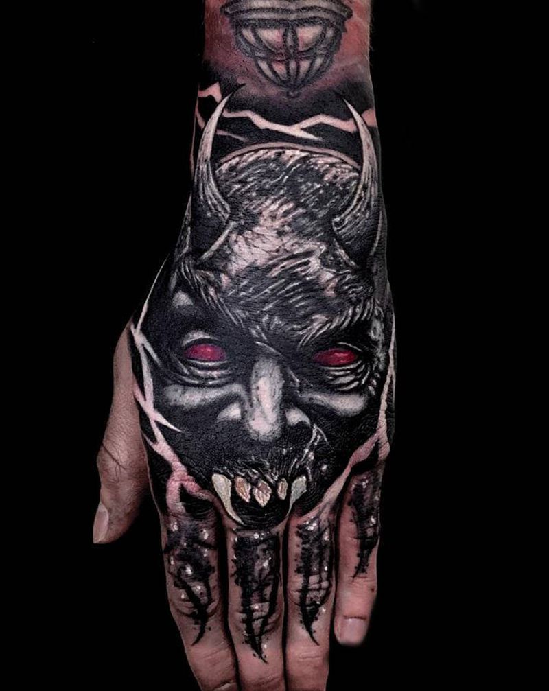 T-one遮蓋纹身图片_手部欧美写实暗黑纹身图案