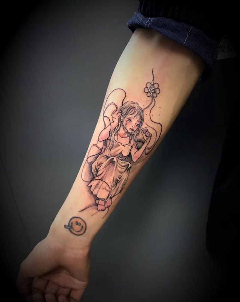 小臂纹身图片_手部点刺纹身图案