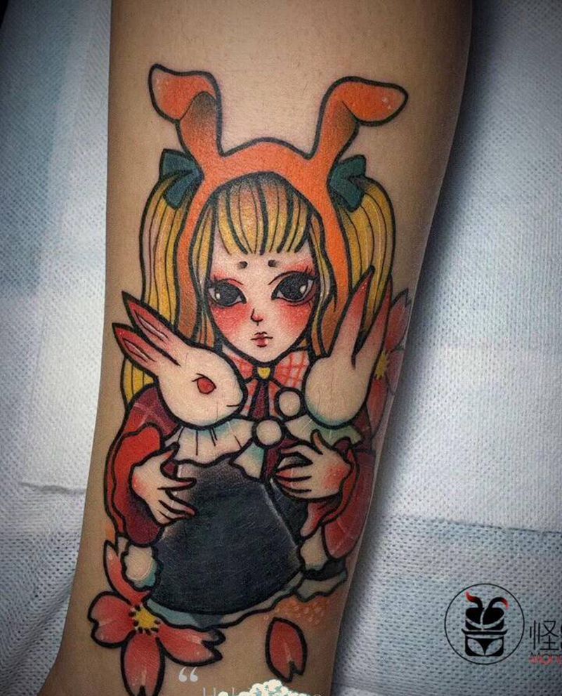 兔女郎纹身图片_脚部卡通风格纹身图案