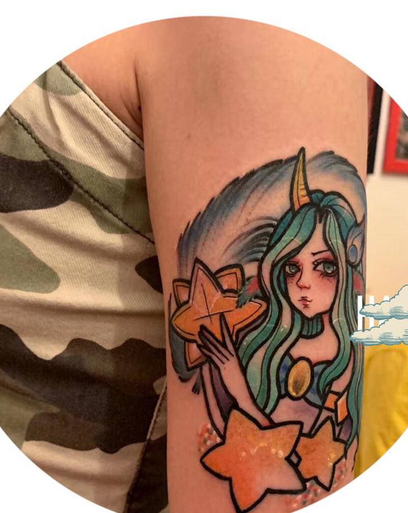 手握星辰 (原创）纹身图片_手臂纹身图案