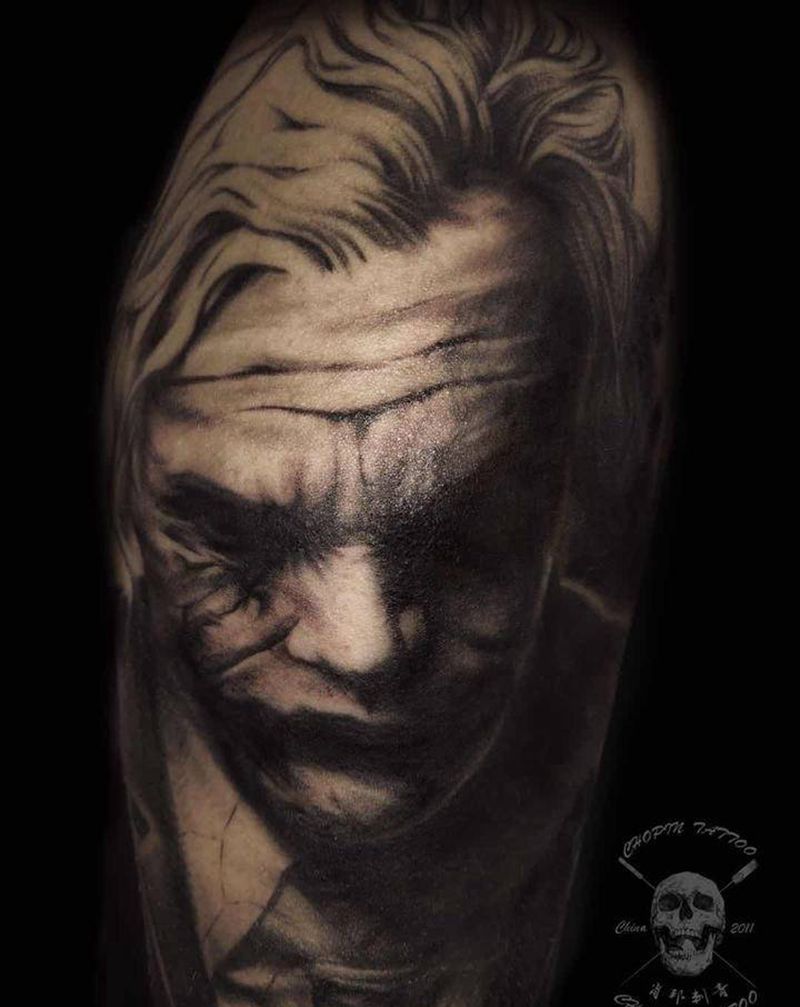 小丑纹身图片_欧美写实纹身图案