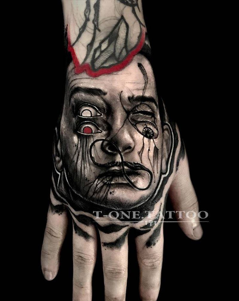 达利纹身图片_手部欧美写实暗黑纹身图案