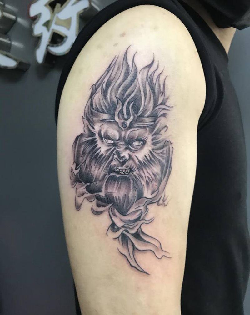 悟空纹身图片_肩部纹身图案