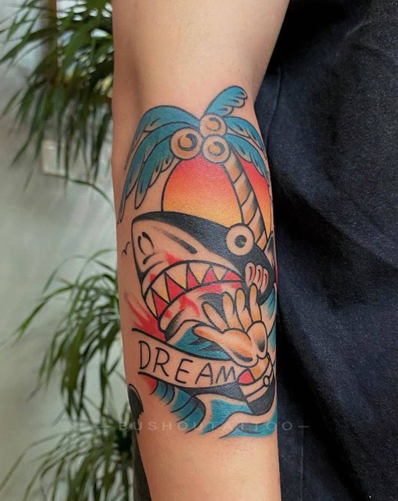 Oldschool鲨海纹身图片_手臂Old School鲨鱼 海浪纹身图案