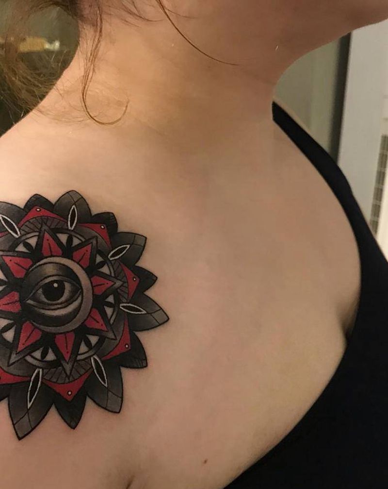 Oldachool梵花纹身图片_肩部Old School梵花纹身图案