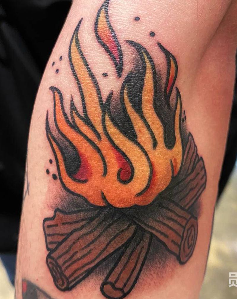 Oldschool火把纹身图片_手臂Old School火把纹身图案