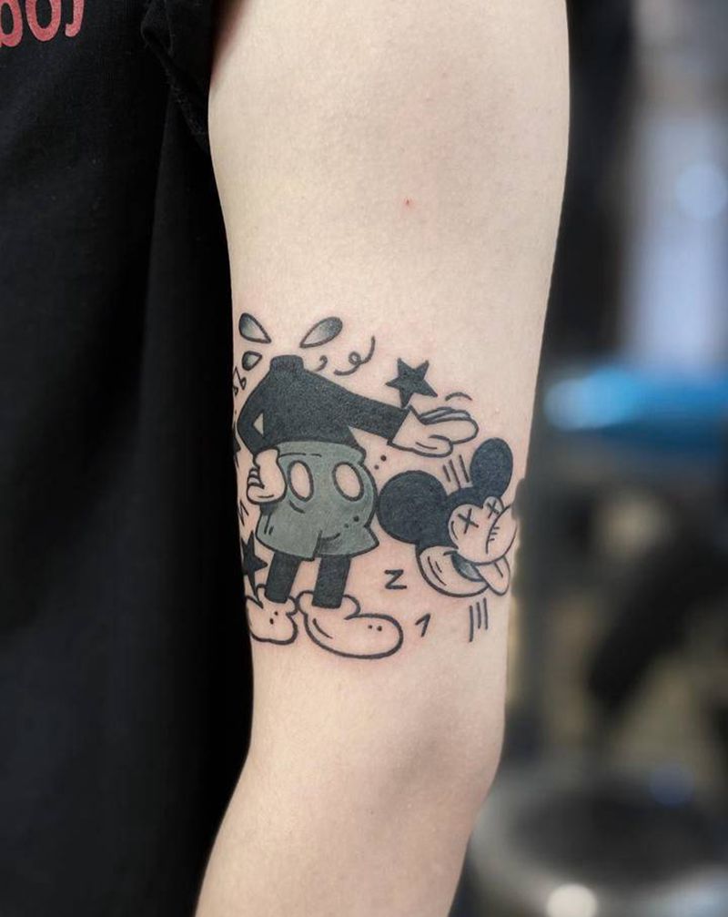 卡通暗黑米奇纹身图片_手臂Old School米奇纹身图案
