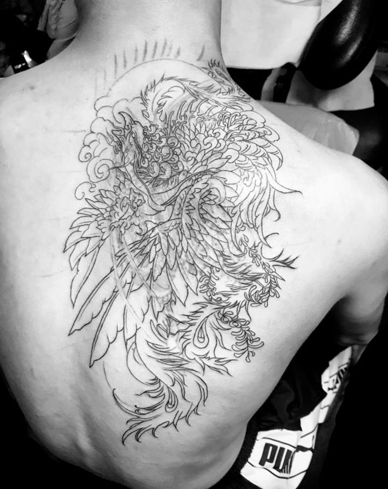 凤凰纹身图片_背部纹身图案