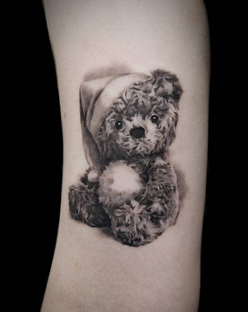 学生作品纹身图片_欧美写实初学新人一个月纹身图案