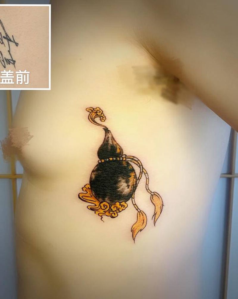遮盖葫芦纹身图片_胸部腰部新传统水墨葫芦遮盖纹身图案