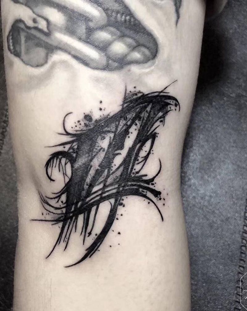 ⚜️纹身图片_手部花体字暗黑花体花体奇卡诺纹身图案