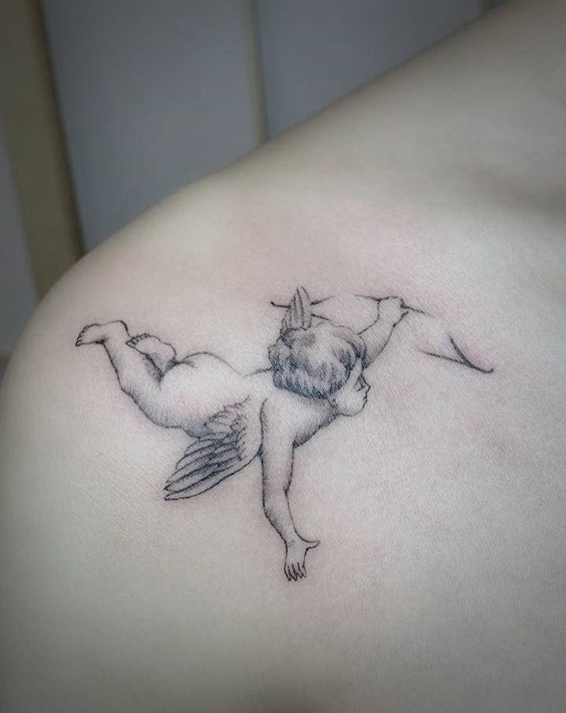 丘比特纹身图片_肩部欧美写实小天使小清新丘比特纹身图案