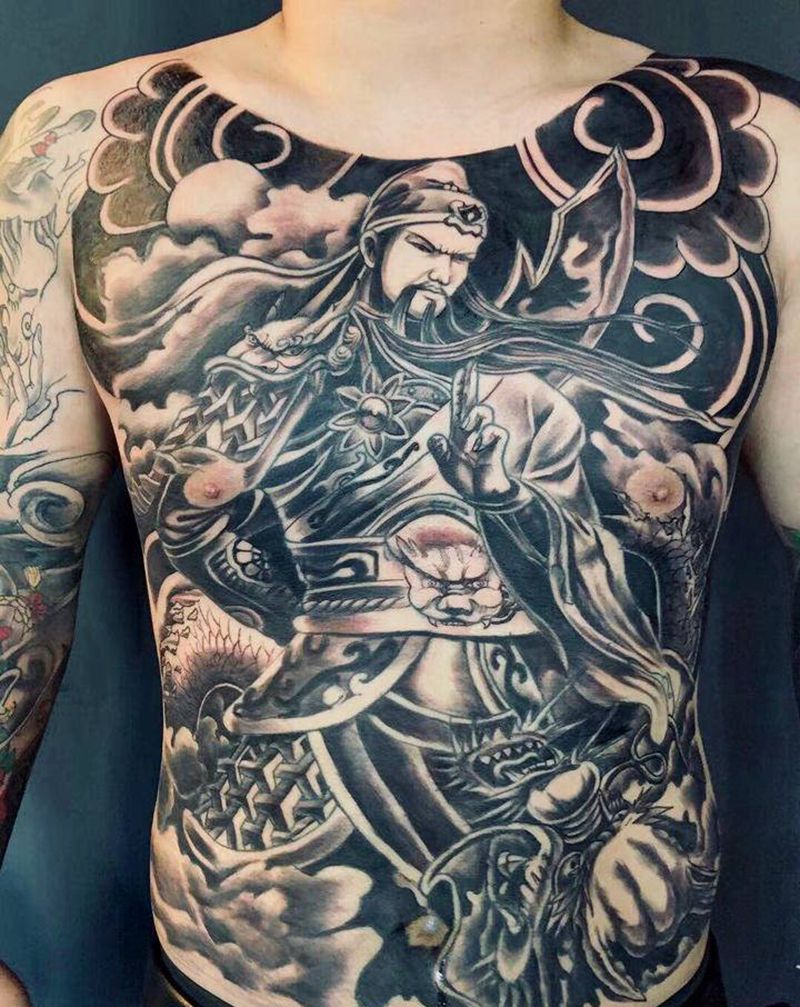 关二爷纹身图片_腹部老传统纹身图案