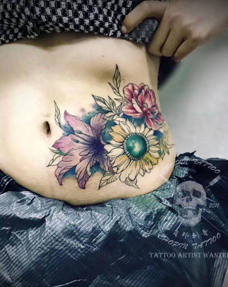 疤痕遮盖纹身图片_腹部水彩纹身图案