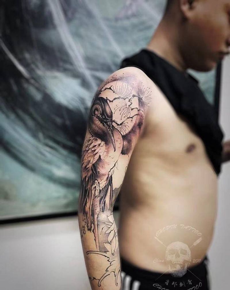 花臂未完待续纹身图片_手臂新传统纹身图案