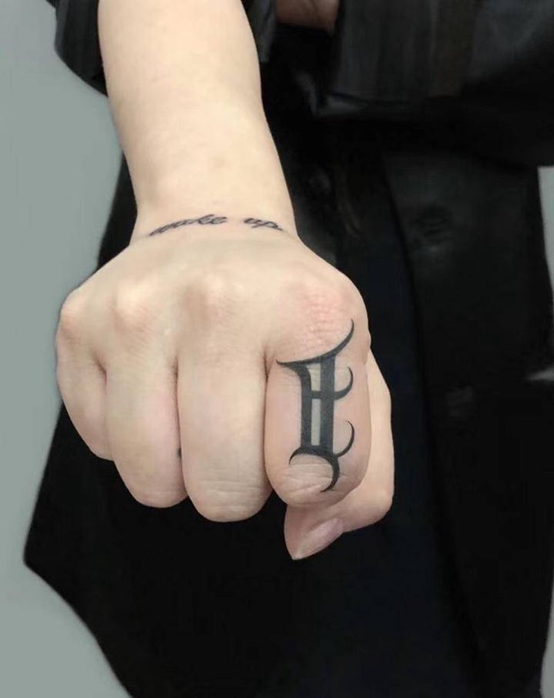 ⚜️纹身图片_Old School纹身图案