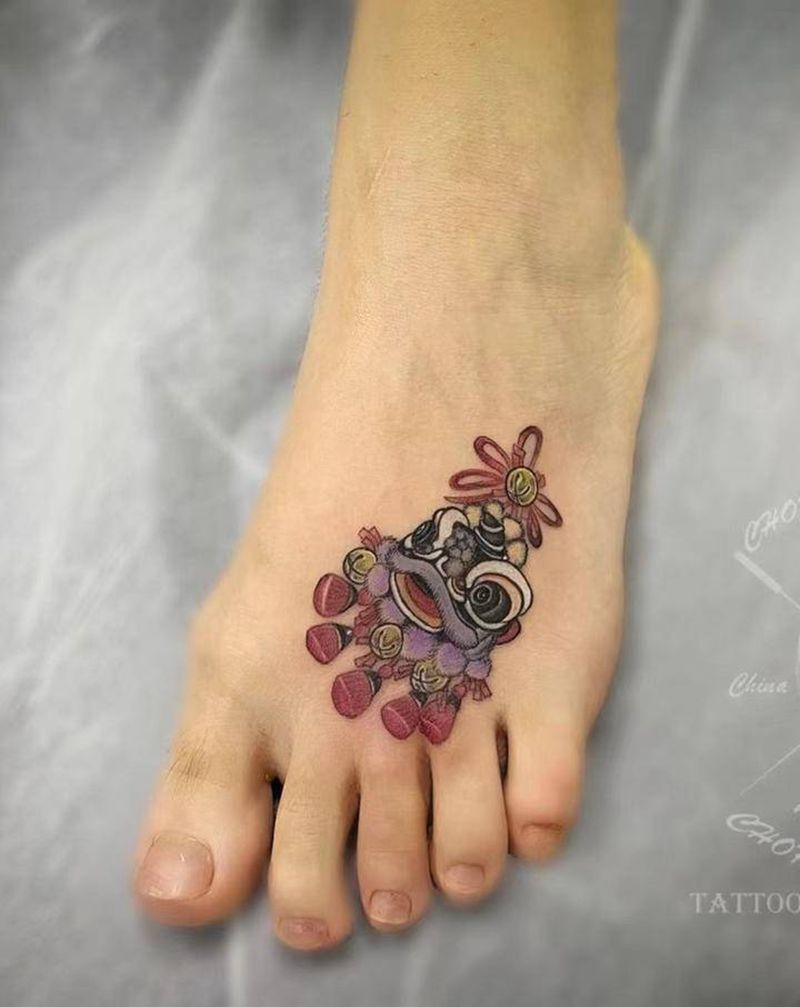 脚面疤痕遮盖 迷你款纹身图片_脚部老传统新传统纹身图案