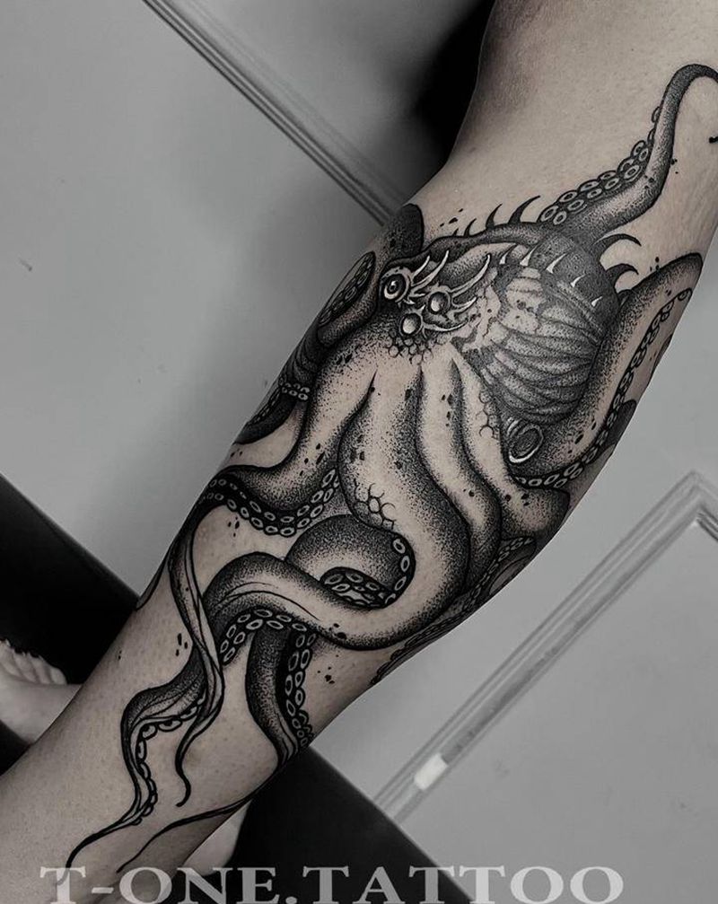 T-one纹身图片_腿部暗黑章鱼原创纹身图案