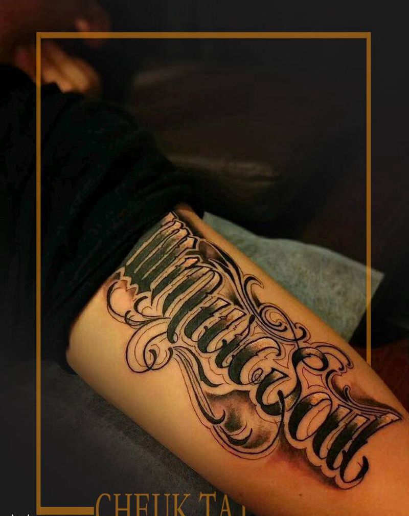 花体字纹身图片_手臂花体字纹身图案