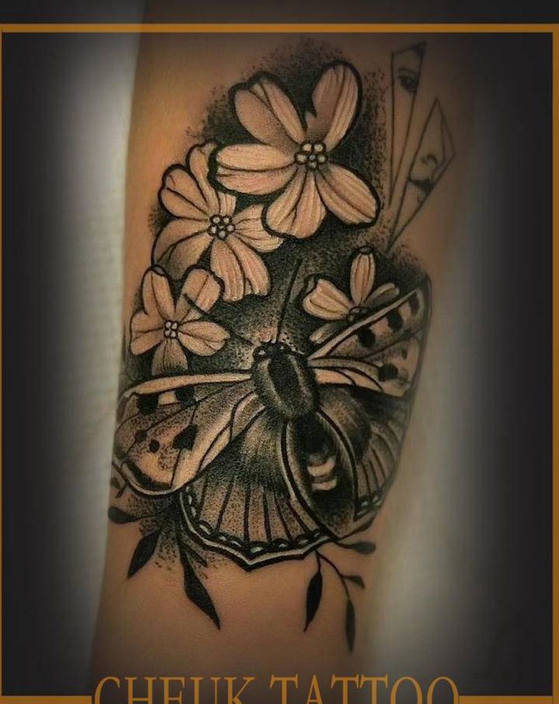 蝴蝶纹身图片_手臂New SchoolOld School纹身图案