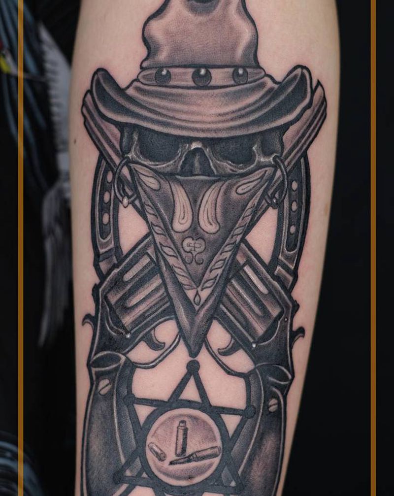 牛仔纹身图片_手臂New School欧美写实纹身图案