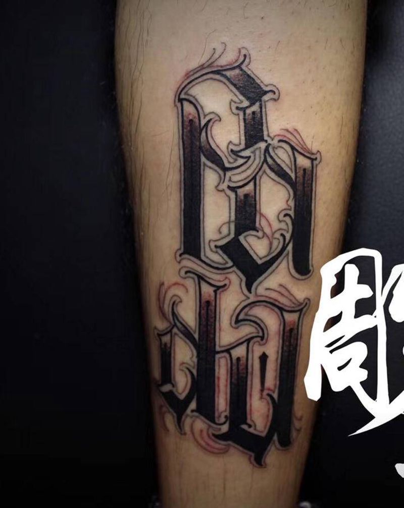 花体纹身图片_腿部纹身图案