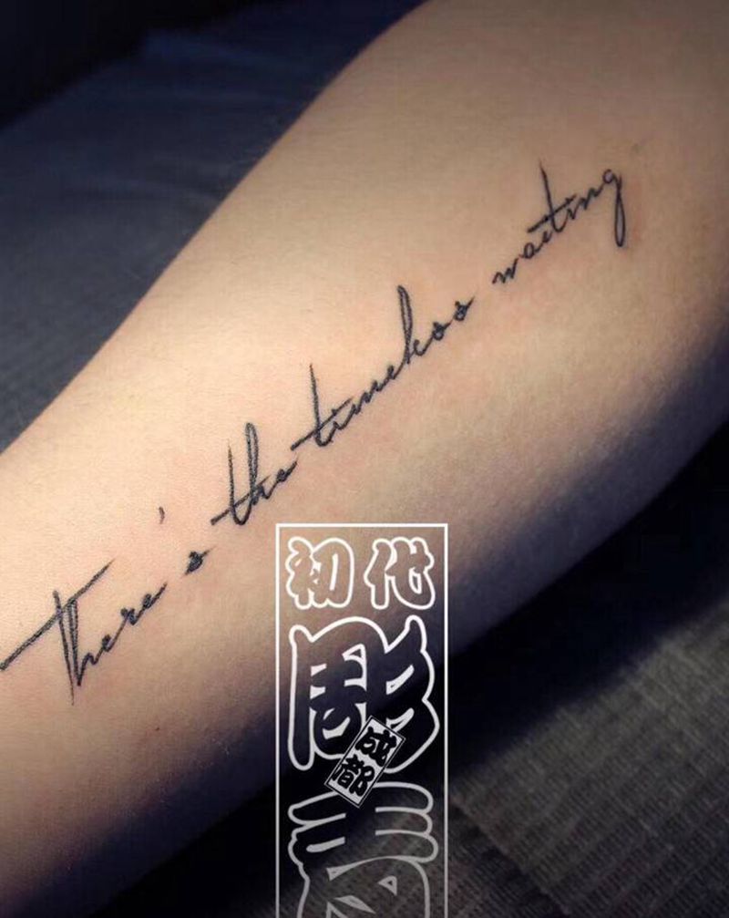 句纹身图片_手部纹身图案