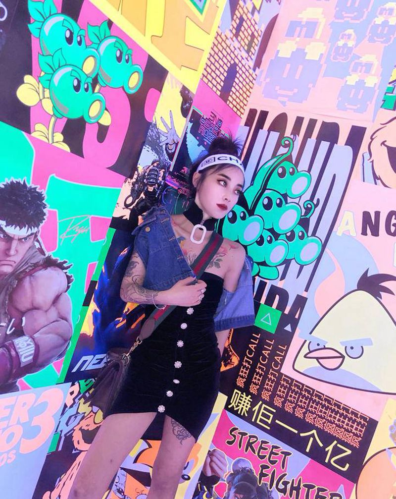 游戏展纹身图片_手臂胸部花体字欧美写实纹身图案