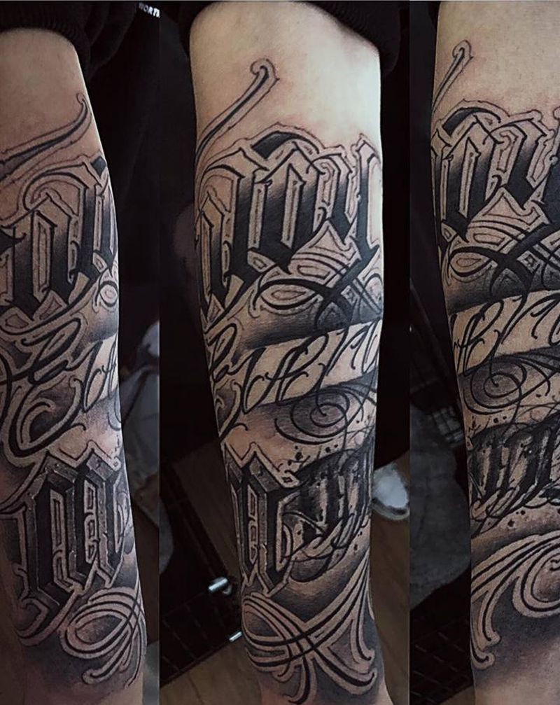 花体✍️纹身图片_手臂花体字欧美写实纹身图案