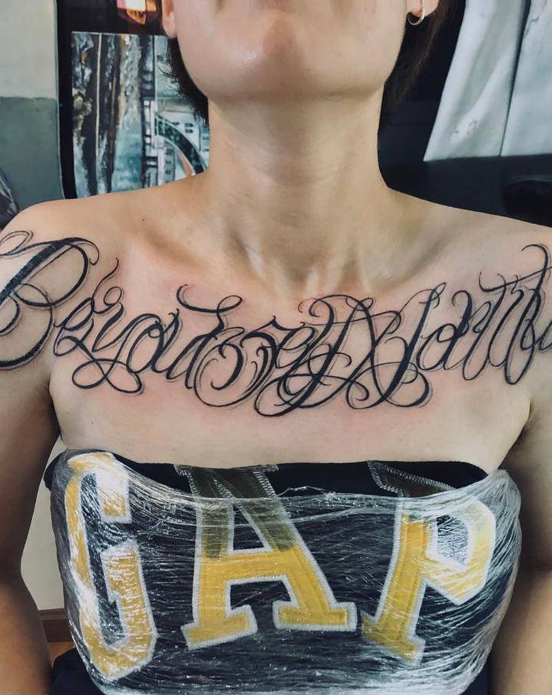 花体✍️纹身图片_胸部花体字纹身图案