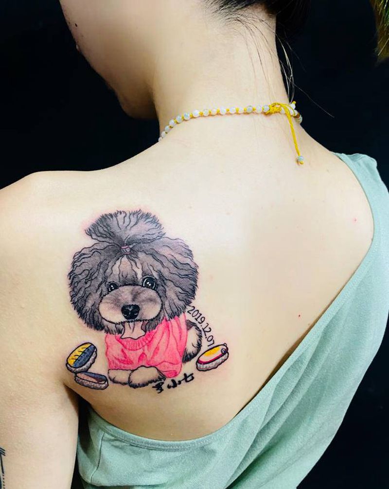 宠物#卷#纹身图片_背部纹身图案