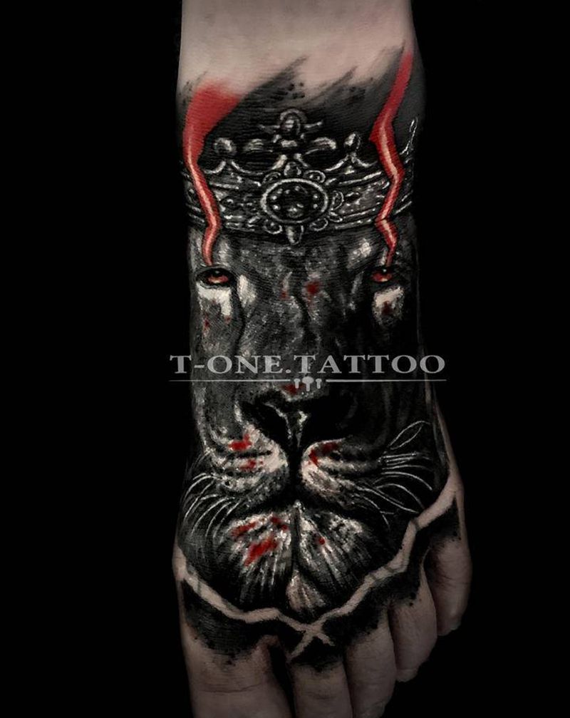 T-one.tattoo纹身图片_脚部欧美写实暗黑原创纹身图案