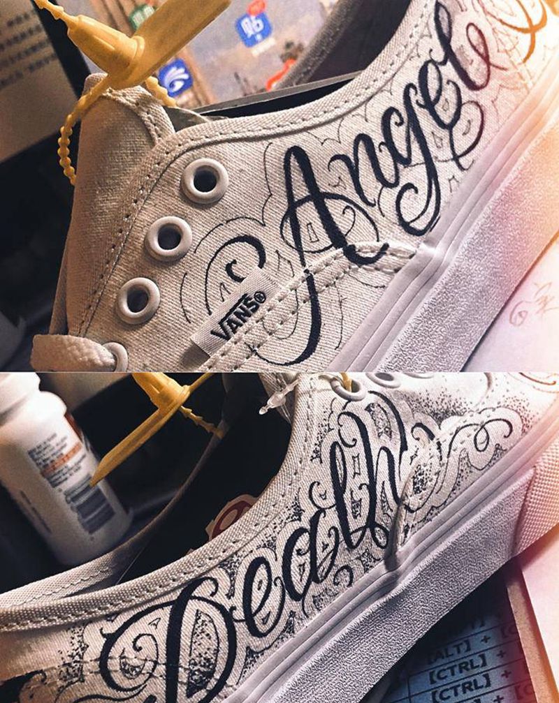 画鞋子纹身图片_花体字欧美写实纹身图案