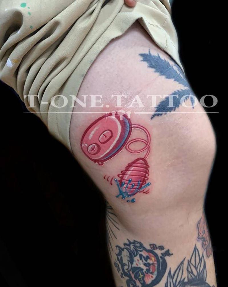 T-one纹身图片_腿部New School原创纹身图案