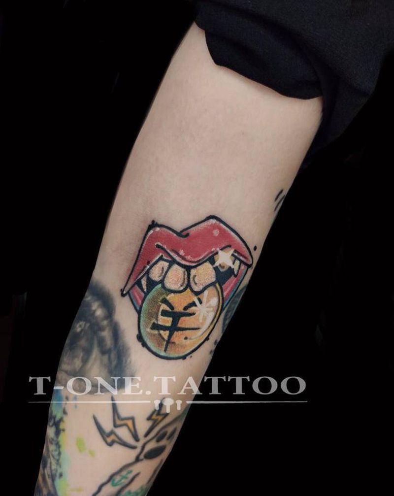T-one纹身图片_手臂Old School纹身图案