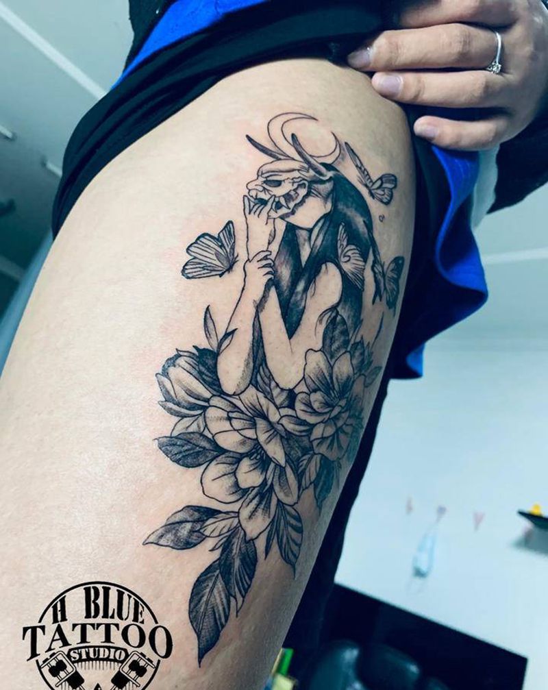 艺伎素花纹身图片_脚部点刺纹身图案