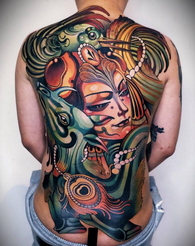 满背纹身图片_背部New School女神纹身图案