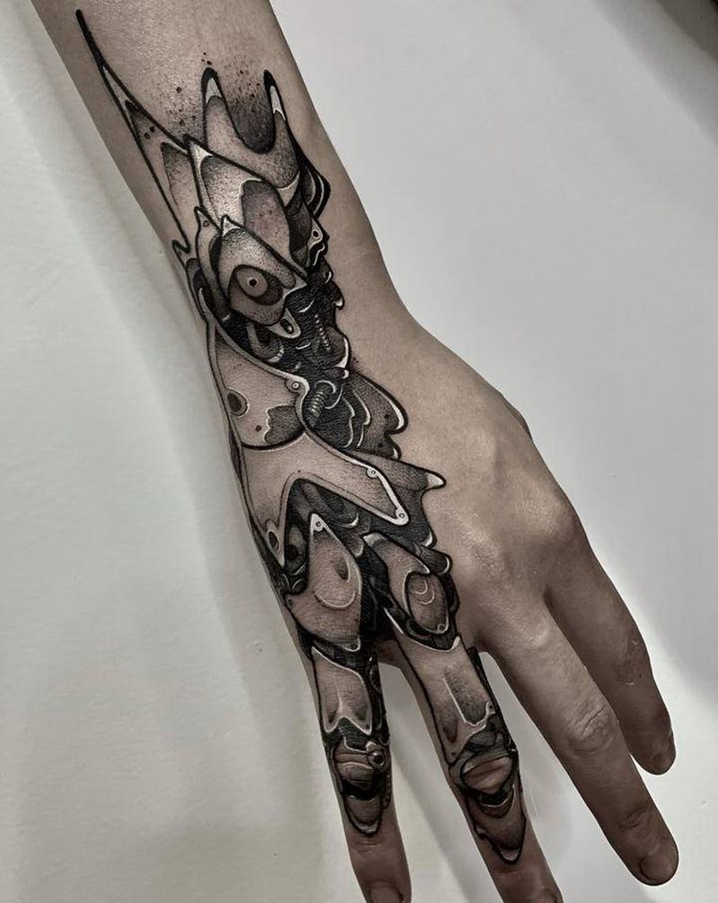 赛博朋克义肢纹身图片_手部New School机械纹身图案