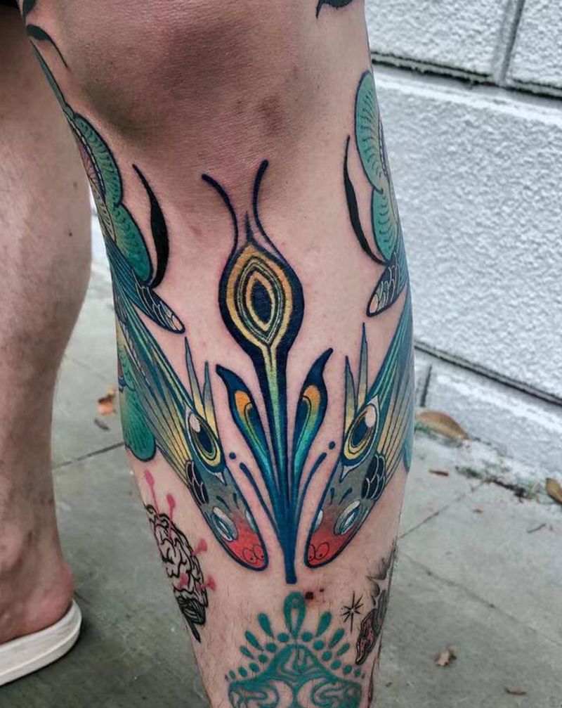 飞蛇纹身图片_腿部New School蛇纹身图案