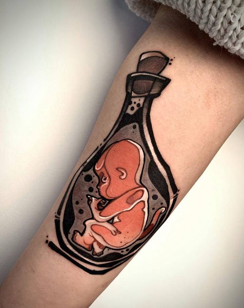瓶中婴儿纹身图片_手臂New School漂流瓶婴儿纹身图案