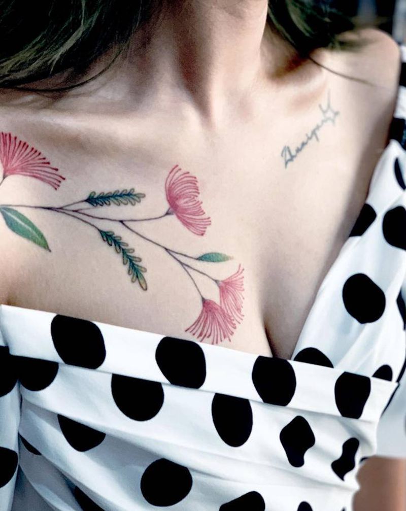 合欢花纹身图片_胸部纹身图案