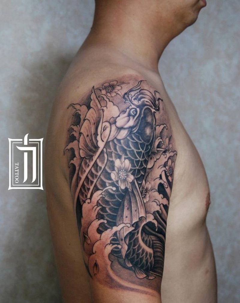 鲤鱼纹身图片_新传统纹身图案