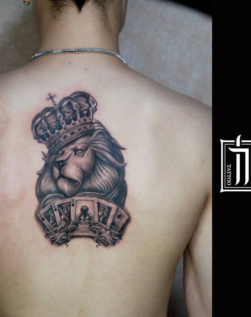 王者纹身图片_欧美写实纹身图案