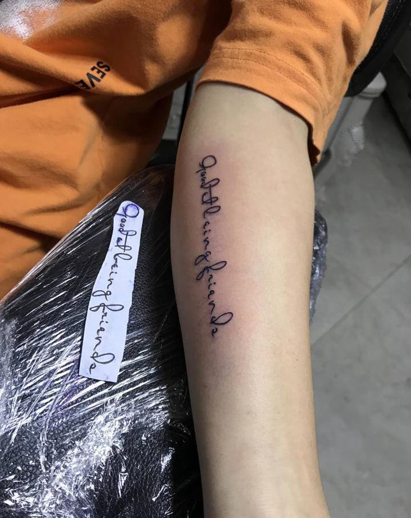 手臂英文纹身图片_手臂纹身图案