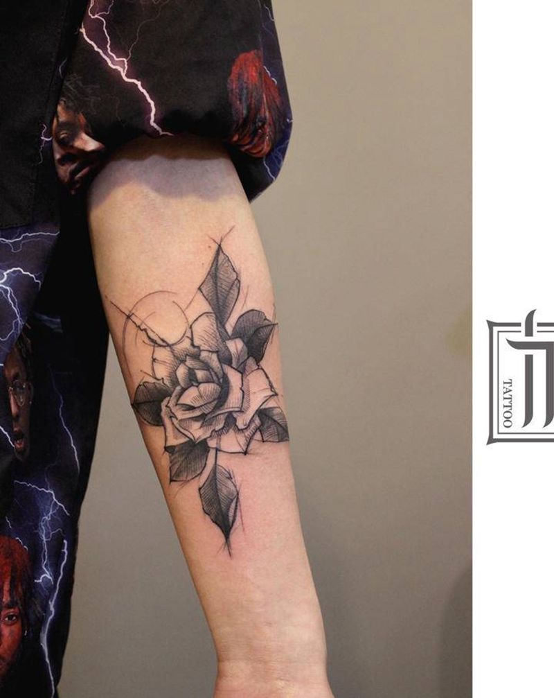 玫瑰纹身图片_欧美写实纹身图案