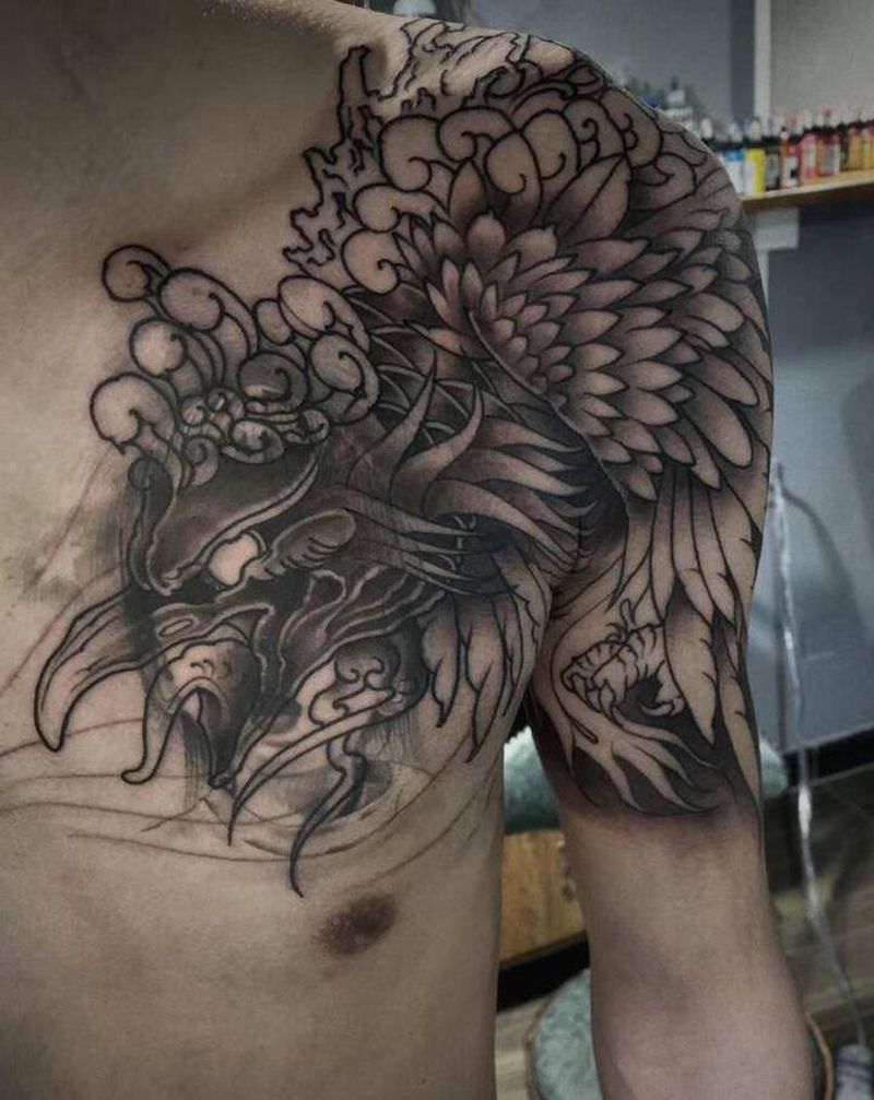 没完成纹身图片_胸部新传统纹身图案